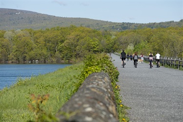 Cyclists on Ashokan Rail Trail