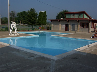 uc-pool-0011.jpg