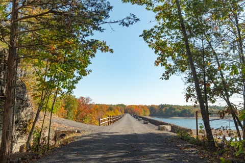 View of the Ashokan Reservoir from the Ashokan Rail trail 
